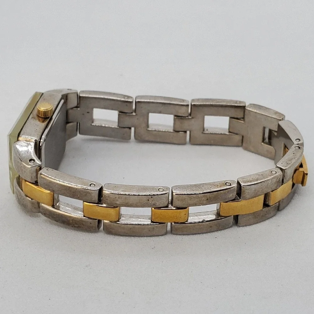 Liz Claiborne‎ Women's Watch 18MM Gray Dial Gray Gold Bracelet 5.75
